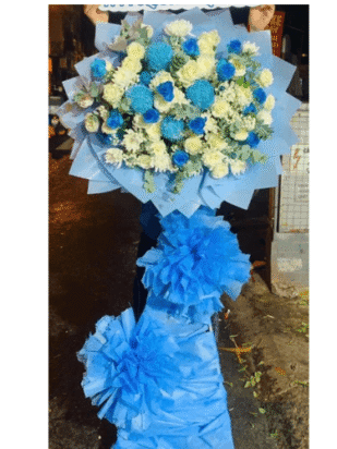 kệ hoa khai trương thương trường may mắn