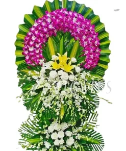 Kệ hoa viếng trăng khuất bóng người