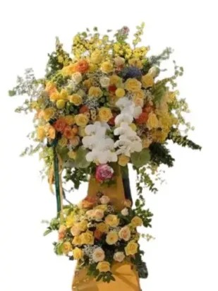 kệ hoa khai trương sắc vàng vạn phát