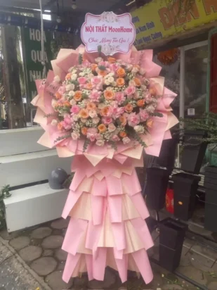 kệ hoa khai trương