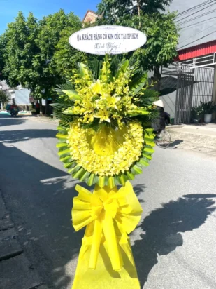 kệ hoa viếng xin chia buồn sâu sắc