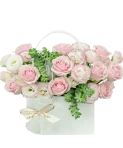 giỏ hoa mùa xuân nhỏ