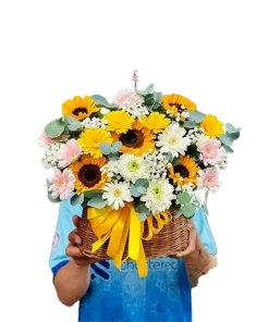 giỏ hoa đong đầy hạnh phúc