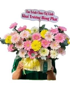 giỏ hoa mùa hoa vàng
