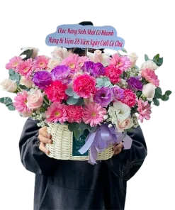 giỏ hoa ngọt ngào bên em