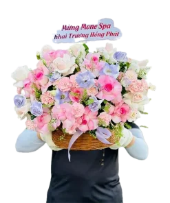 giỏ hoa hẹn hò mùa hoa