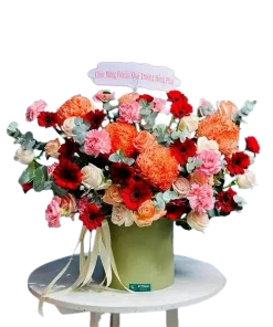 giỏ hoa tình xuân ấm áp