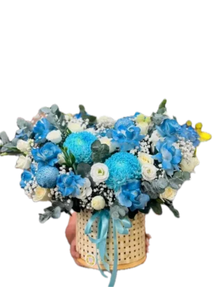 giỏ hoa hồng sắc xanh thắm tình