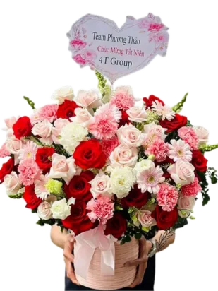 giỏ hoa khoảnh khắc đẹp